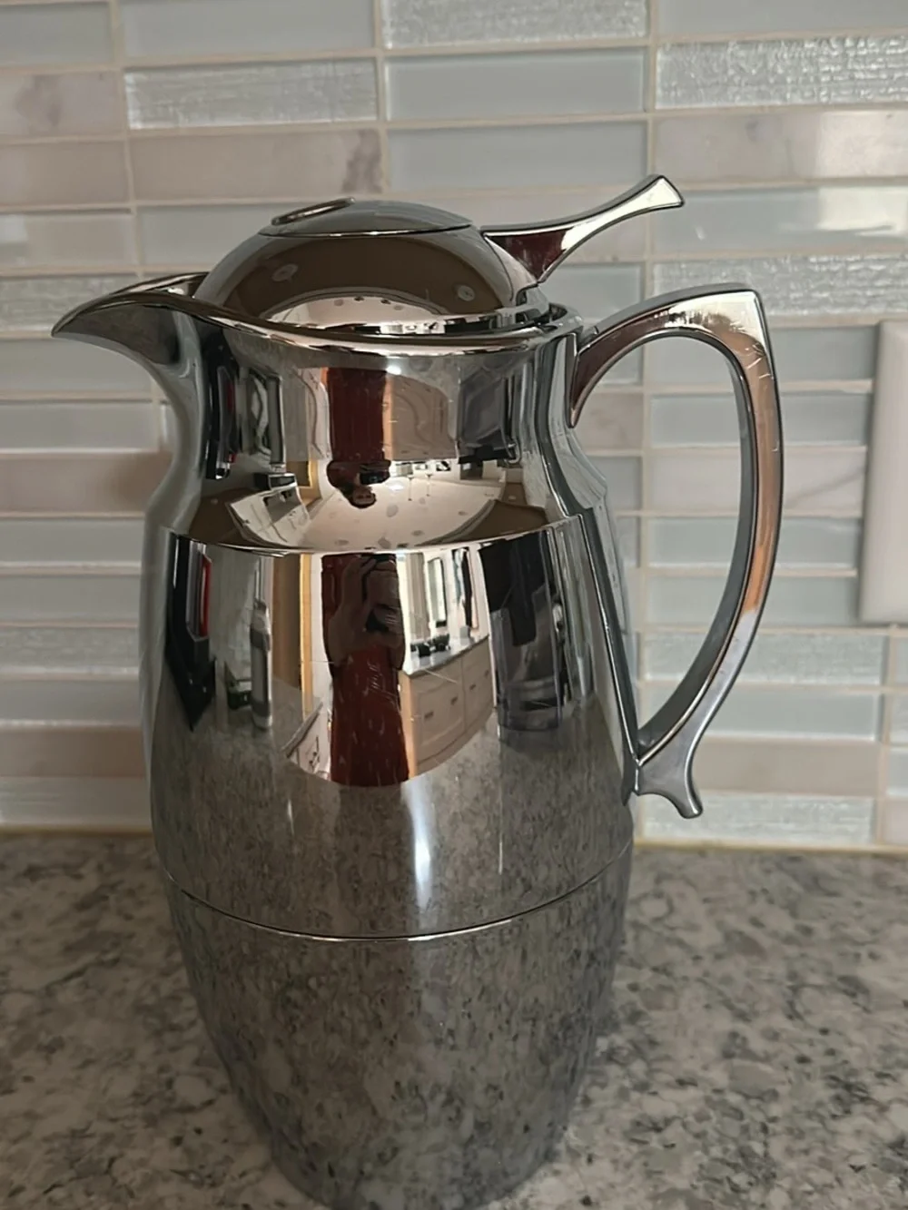 The Pampered Chef Insulated Carafe